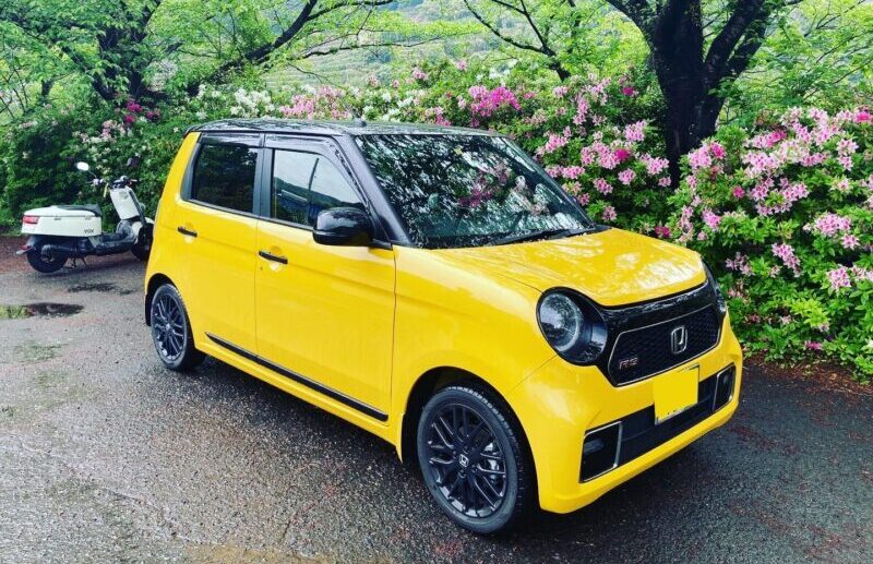 ホンダN-ONE RS 6MT 内装質感レビュー RSエンブレム