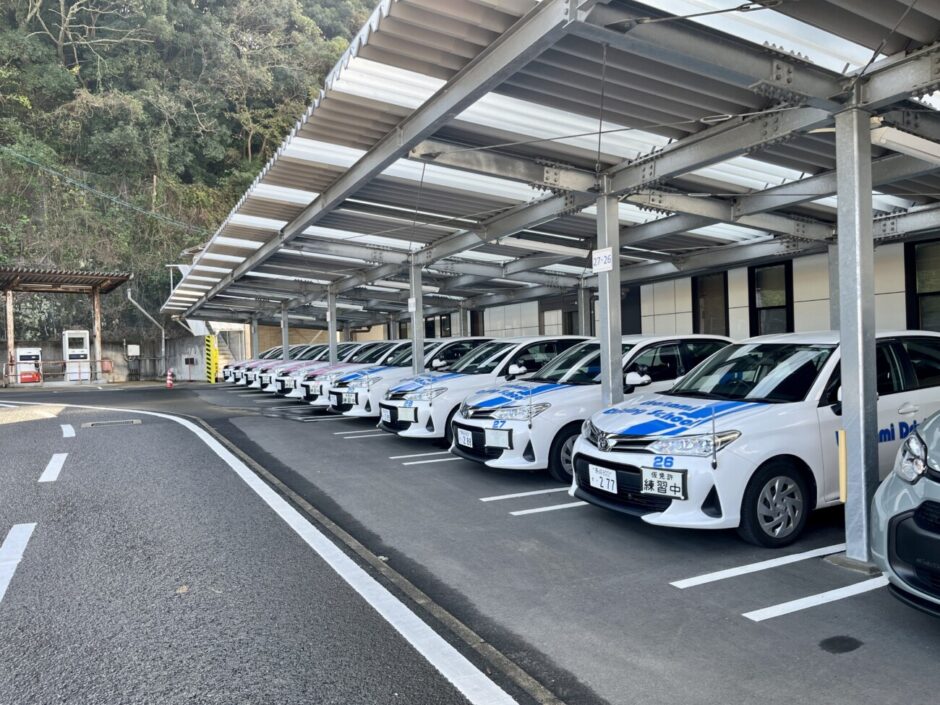 教習所と教習車