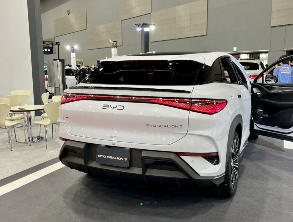 BYDのリア