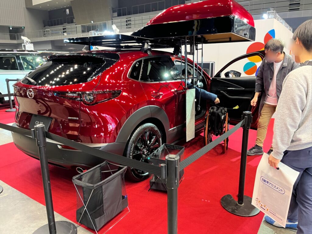 福祉車両のCX-30