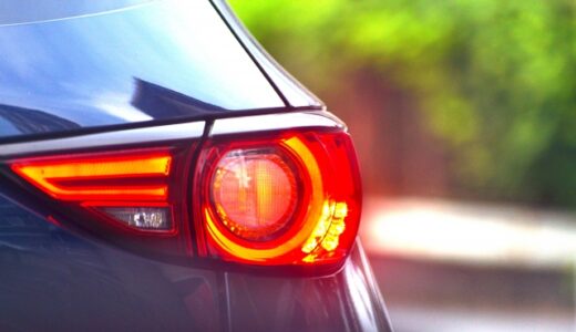 右折待ちの車という障害物｜避け方とそれでも避けられないときの心がまえ